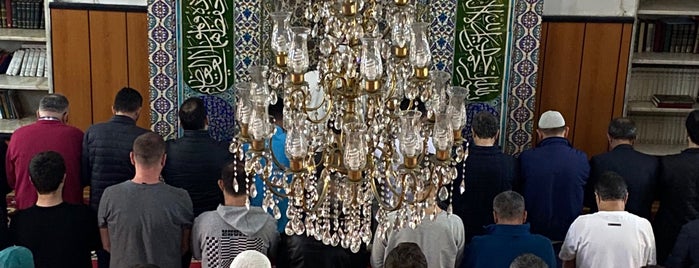 Karaki Hüseyin Çelebi Camii is one of 1-Fatih to Do List | Spirituel Merkezler.