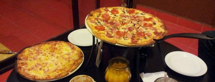 G&D'MMz Pizza is one of Tempat yang Disimpan Alejandro.