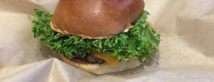 Johnny Rockets is one of Buck’s Liked Places.