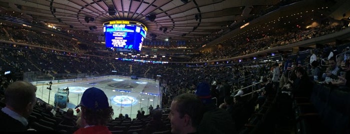 Madison Square Garden is one of Tempat yang Disukai Luci.