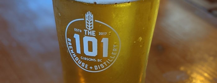 The 101 Brewhouse + Distillery is one of Lieux qui ont plu à Rick.