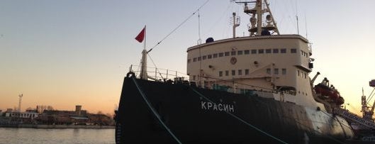 Krasin Icebreaker is one of Saint Petersburg by Locals.