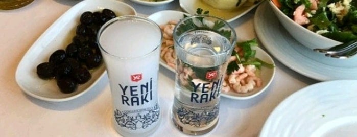 Kireçburnu Balıkçısı is one of J'adore Sea Food.