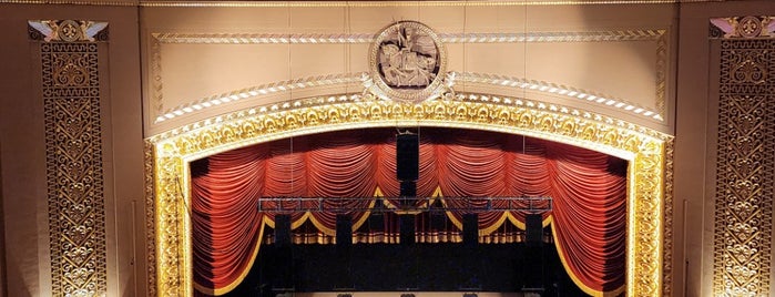 Stifel Theatre is one of USA St Louis.