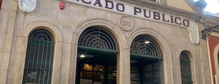 Mercado De Santo Domingo is one of España.