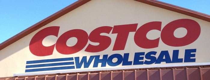 Costco is one of Lieux qui ont plu à Todd.
