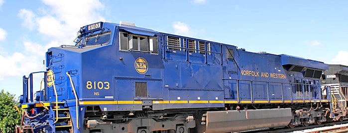 N&W Heritage Train 20W is one of Foamage.
