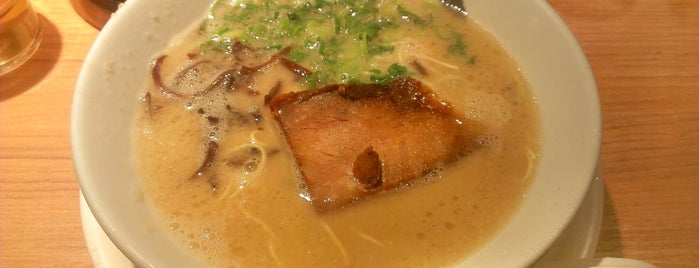 Ippudo Shiromaru-Base is one of 麺リスト / ラーメン・つけ麺.