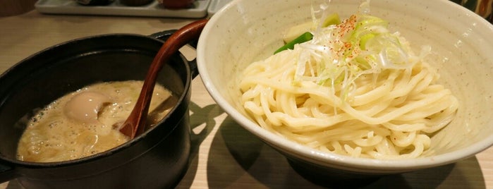 ほそ道 is one of 麺リスト / ラーメン・つけ麺.