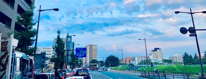 銀座橋際交差点 is one of 交差点 (Intersection) 15.