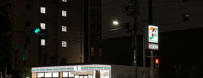 7-Eleven is one of 食べ物.