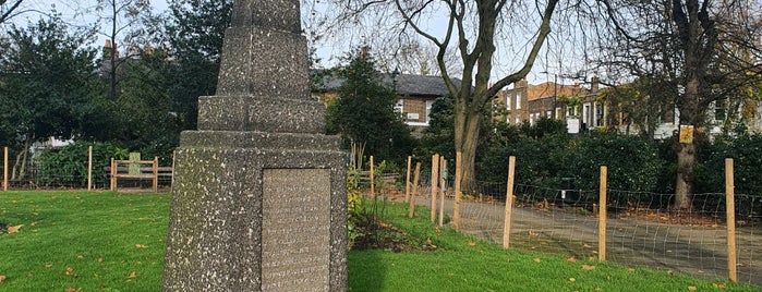Thornhill Square Gardens is one of Barnsbury.