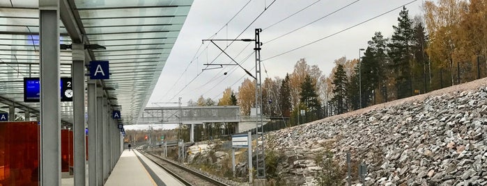 VR Vantaankoski is one of Kehärata 1.7.2015.