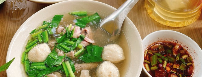ป๋าเหมี่ยวต้มเนื้อ is one of Beef Noodles.bkk.
