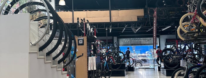 Biclycle Store is one of Ciclismo tiendas.