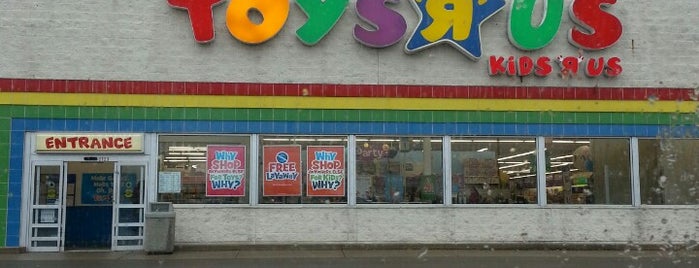 Toys"R"Us is one of Top picks for Toy or Game Stores.