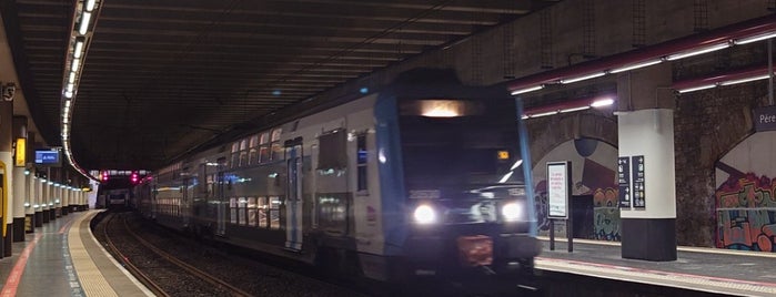 RER Pereire–Levallois [C] is one of Paris Metro.