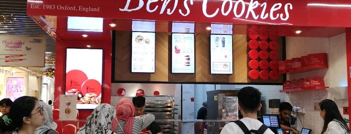Ben's Cookies is one of singapore food.
