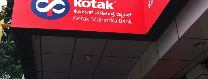 Kotak Mahindra Bank - Branch/ATM is one of Orte, die Priya gefallen.