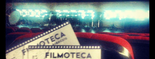 Filmoteca Albacete is one of สถานที่ที่ Franvat ถูกใจ.