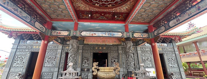Vihara Satya Dharma is one of Vihara/Temple in Indonesia.