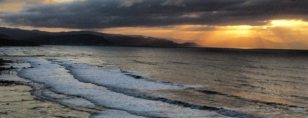 Playa de Barrika-ko Hondartza is one of Ricardoさんのお気に入りスポット.