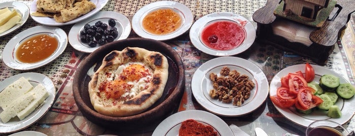 Fatma Teyzenin Yeri is one of Breakfast.