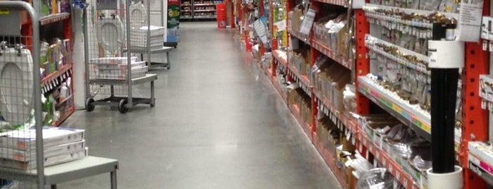 The Home Depot is one of Greg 님이 좋아한 장소.