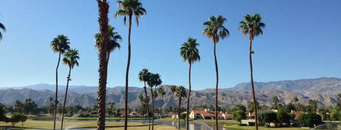 Mission Hills Country Club Spa & Sports Center is one of Lugares favoritos de Andrew.