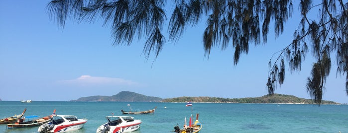 หาดราไวย์ is one of Thailand: Restaurants ,Beaches and Attractions.