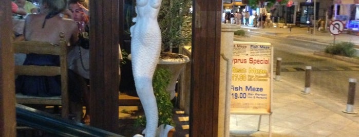 Napiana Restaurant is one of Lugares favoritos de Andrash.