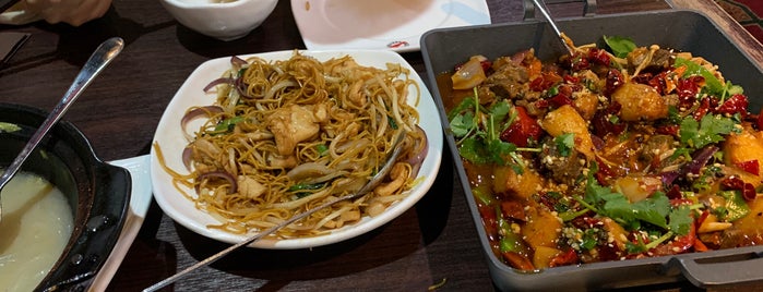 Red Chilli Chinese Restaurant | 红椒京川菜馆 is one of Manchester.