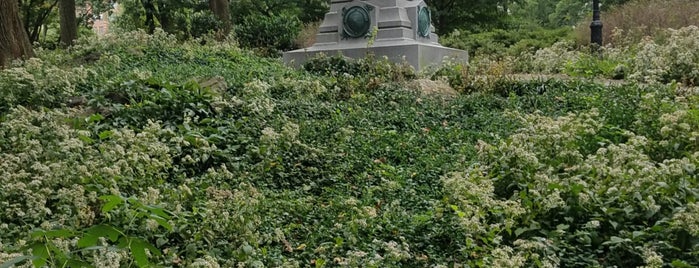 7th Regiment Memorial is one of Locais salvos de Kimmie.