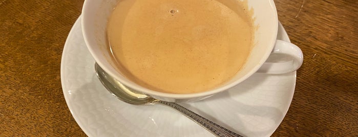 カフェドゥワゾー is one of 珈琲.