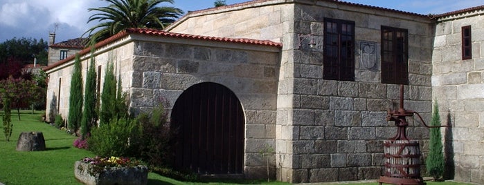 Lagar de Pintos is one of Bodegas Visitables Rías Baixas.