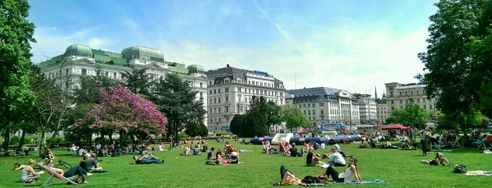 Sigmund Freud Park - Votivpark is one of Vienna - unlimited.