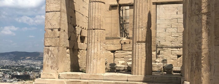Tempel der Athena Nike is one of Orte, die Philippe gefallen.