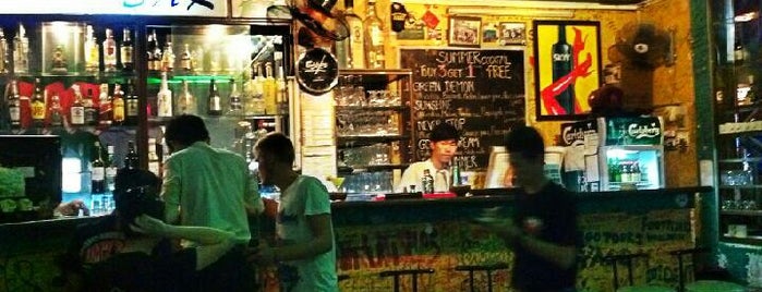 DMZ Bar is one of Hue Shop & Service I visited.