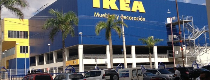 IKEA is one of Mis lugares favoritos.