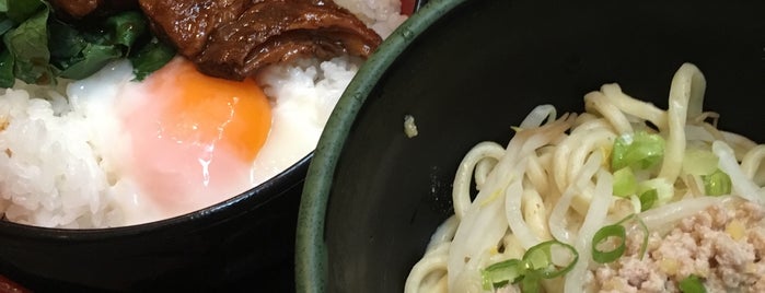 手作り居酒屋 秀吉 is one of 居酒屋（肥後橋周辺）.