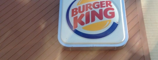 Burger King is one of Tempat yang Disukai Char.