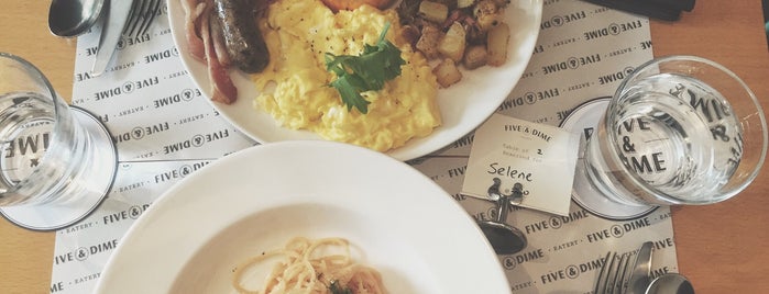 Five & Dime Eatery is one of Breaking fast.