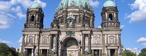 Catedral de Berlín is one of Bollywood Shoot Locations.