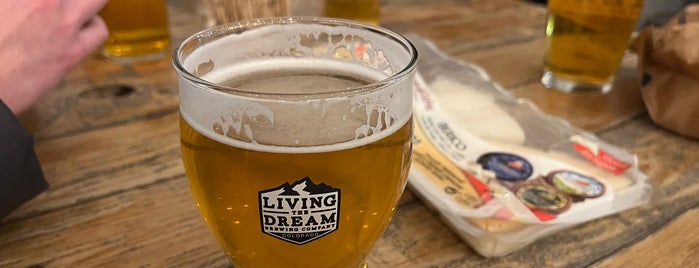 Living The Dream Brewing is one of Lindaさんの保存済みスポット.