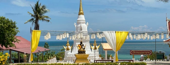 วัดราชธรรมาราม (วัดศิลางู) Wat Ratchathammaram (Wat Sila Ngu) is one of Koh Samui (Thailand).
