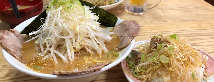 麺恋亭 中華街本店 is one of 外食.