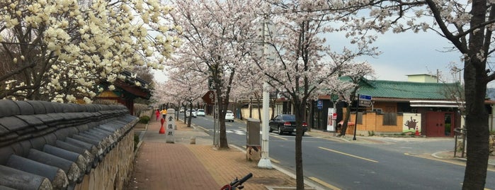 숭덕전 is one of 경주 / 慶州 / Gyeongju.