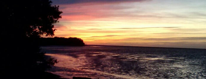 Green Key beach is one of Posti salvati di Andie.