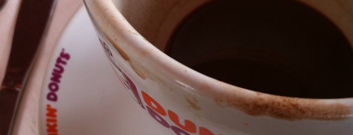 Dunkin Donuts Cilegon is one of Posti che sono piaciuti a Hendra.