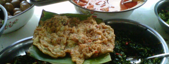 Gudeg Yogya Mbak Yati is one of Kulinare Tangsel ala gw.